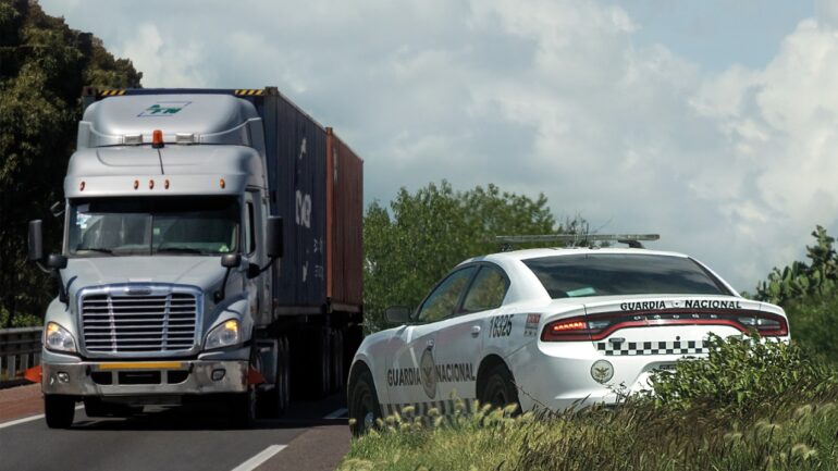 Carreteras en MÉXICO son un PELIGRO; ROBOS al TRANSPORTE se incrementan