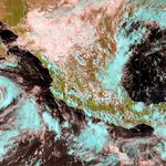 Huracán Rachel provoca oleaje de 2 a 3 metros de altura en Sinaloa, Nayarit, Jalisco y Colima